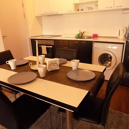 Infinity Apartment *